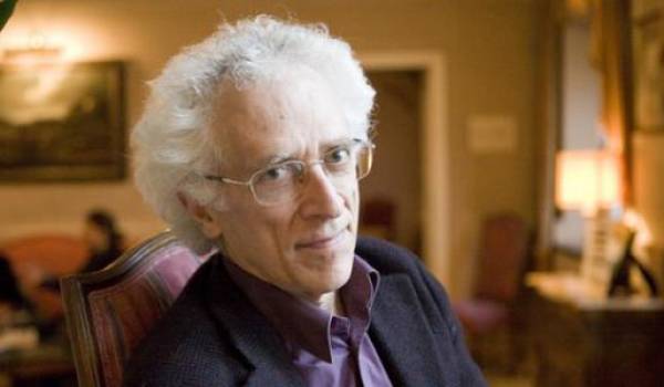  Tzvetan Todorov est l'auteur d'une quarantaine d'ouvrages.