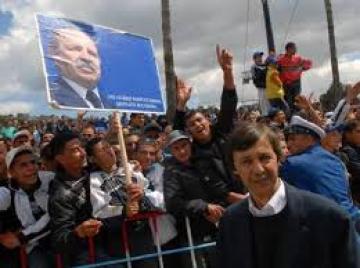 Depuis la maladie du président, Saïd Bouteflika régente tout. Depuis la maladie du président, Saïd Bouteflika régente tout.