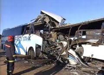 Car Tam-Bejaia : 11 morts et 25 blessés dans un accident à In-Salah Bejia_361686077