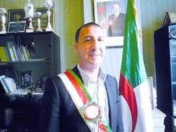 Mouhib Khatir, le maire de Zéralda victime d'un complot.