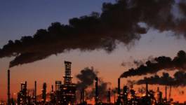 L’Arabie saoudite, la Russie, le Venezuela et le Qatar gèlent leur production de pétrole