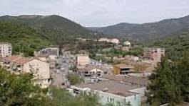 Kabylie : les habitants de Hellil ferment la mairie d’Aït Yahia Moussa