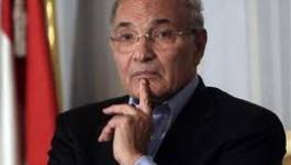 Egypte : la justice ordonne l’arrestation de l’ex-Premier ministre Ahmad Chafiq
