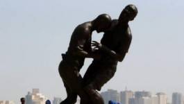 Le Qatar met la statue de Zidane à terre !