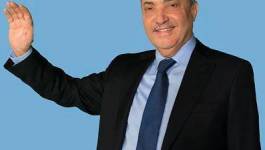 Benflis joue la montre pour annoncer sa candidature