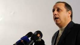 Soufiane Djilali dénonce le fichage dans les consulats algériens