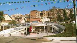 Inauguration populaire à Bejaïa de la stèle de Saïd Mekbel