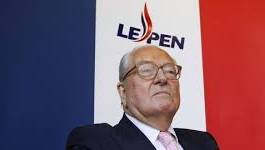 Jean-Marie Le Pen brûlé au visage dans l'incendie de son appartement