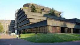 Rassemblement pour le respect des droits des étudiants algériens en France