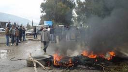 La RN 26 fermée à la circulation par des citoyens à Rmila (Béjaia)