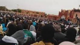 Bouteflika : l'Algérie poursuivra l'exploration du gaz de schiste