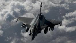 La France fait ses premières frappes aériennes contre l'EI en Syrie