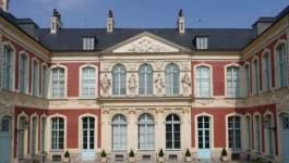 Droit au séjour restreint au parent algérien d’un nourrisson français