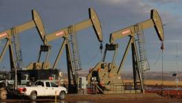 Le cours du pétrole finit en clôture à 33,97 dollars à New York