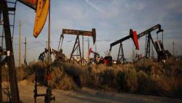 Le pétrole poursuit sa remontée à l'aide de l'emploi aux USA