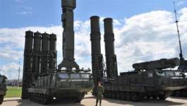 Moscou a déployé des systèmes de défense antiaérienne S-300 à Tartous (Syrie)