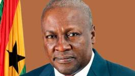 Alternance réussie au Ghana : le président sortant reconnaît sa défaite