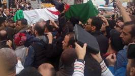 Amar Ezzahi inhumé en présence de ses fans au cimetière d'El Kettar à Alger