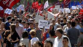 "Nous refusons le blanchiment des corrompus !", clame la rue tunisienne