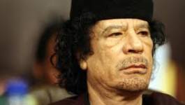 Quelle destination pour Mouammar Kadhafi et les siens ?