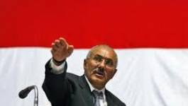 Yémen : Saleh, de retour à Sanaa, appelle à une trêve