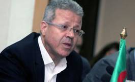 Boubakeur Benbouzid : ardoises et tableaux noirs