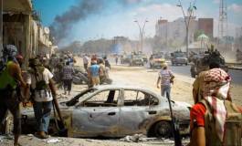 Les forces des autorités reconnues chassent les jihadistes de leur bastion à Benghazi (Libye)