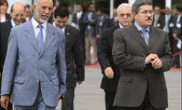 Belkhadem et Ouyahia, deux Algériens heureux dans le soupçon