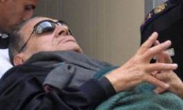 L'ancien raïs Hosni Moubarak condamné à la prison à vie