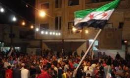 Syrie: tirs sur les manifestants et doutes sur l'attentat kamikaze