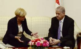 Démission d'une ministre dont le compagnon est mis en cause par la justice en Italie