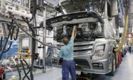 Des véhicules Mercedes sortiraient des chaînes en 2013 en Algérie