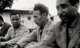 Boumediene et les officiers de l'armée française