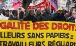 France : manifestation pour la régularisation des sans-papiers