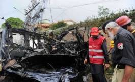 Pakistan : un attentat meurtrier vise des responsables américains