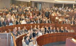 Plan d’action de Sellal : les députés gratifient le programme de Bouteflika