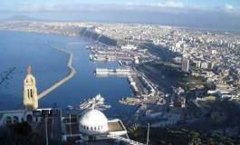 Oran : l'esbroufe comme politique !