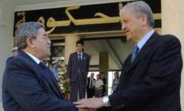 Le nouveau gouvernement : du "clan présidentiel" à une équipe aplatie ?