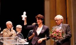 Charb remet le prix de la Laïcité à Djemila Benhabib !