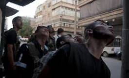 Syrie : Damas bombardée dimanche, 142 morts samedi