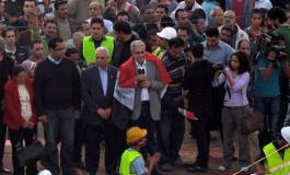 Égypte : des milliers de manifestants dénoncent le projet de Constitution