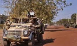 Mali : des militaires francais prennent position à Anefis