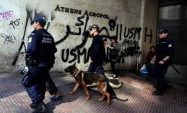 Des fans algériens signent leur présence en Grèce