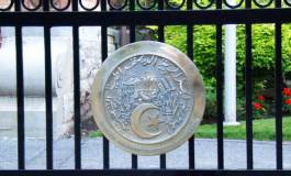 Le nouvel ambassadeur d’Algérie en France agréé