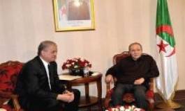 Bouteflika reçoit toujours les mêmes personnes