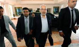 Tunisie: qui des deux caciques du pouvoir remplacera Larayedh ?