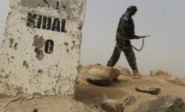 Mali : "L'un des journalistes atteint par deux balles, l'autre trois", indique Fabius