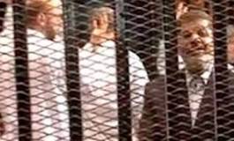 Égypte : le nouveau procès du président déchu Morsi s'est ouvert