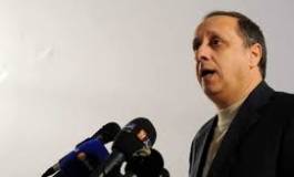 Soufiane Djilali dénonce le fichage dans les consulats algériens