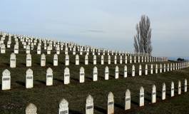 La France a "une dette" à l'égard de ses soldats musulmans, estime Hollande